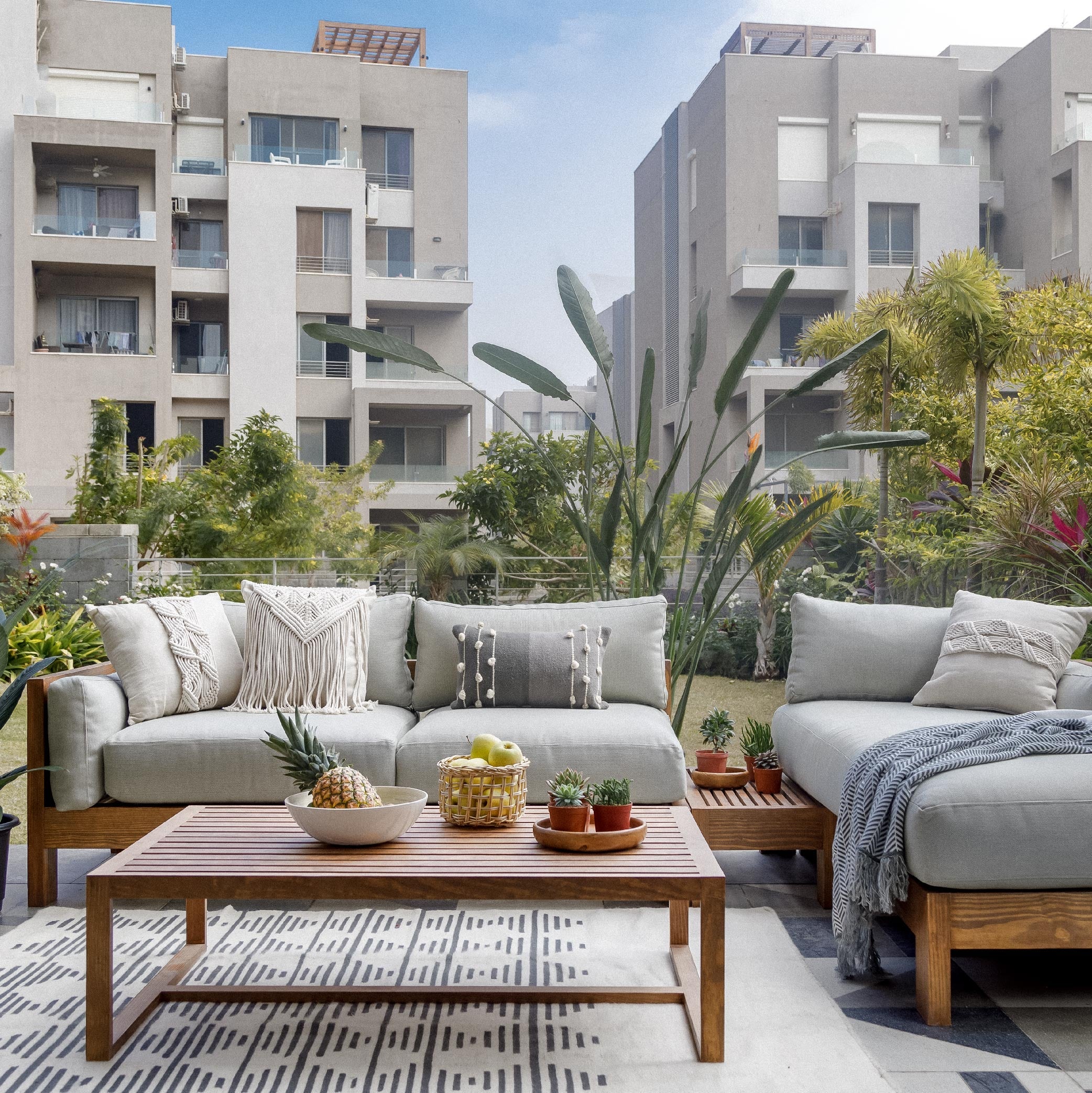 The Beachside L-Shape