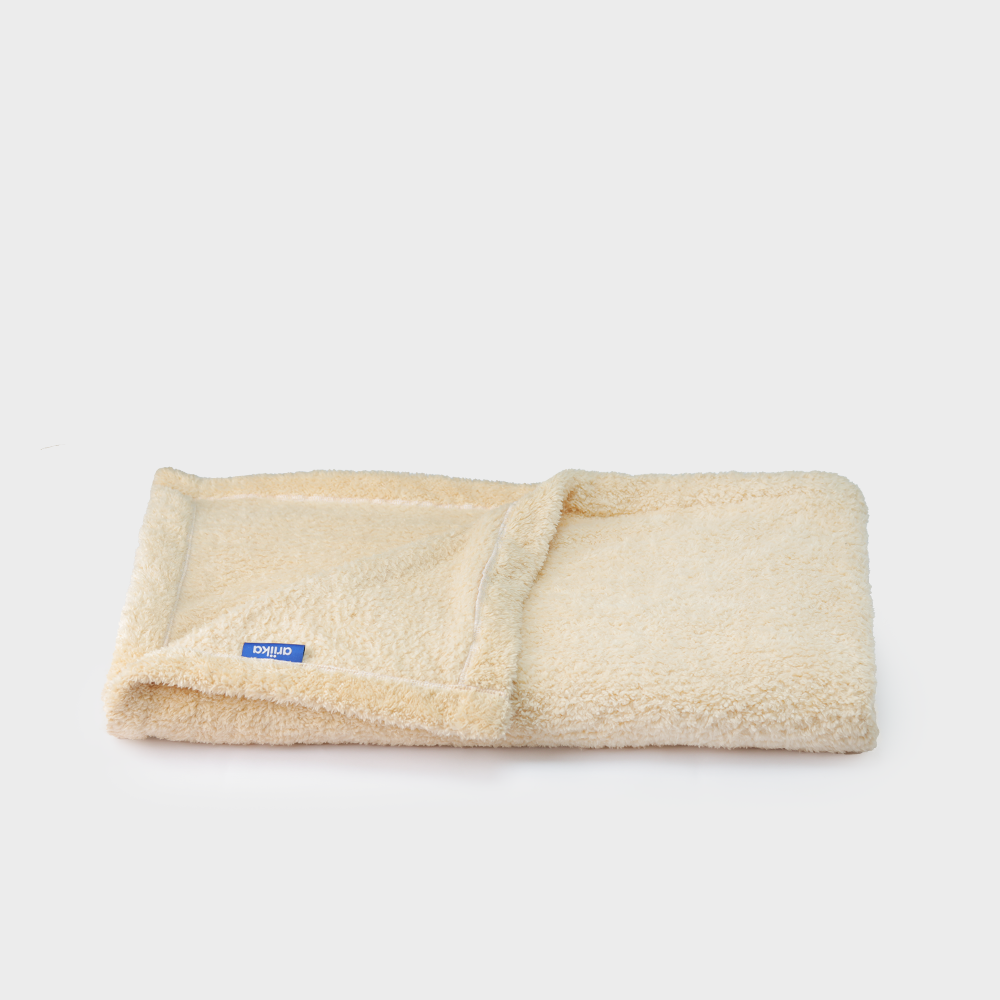 Curly Fur Throw